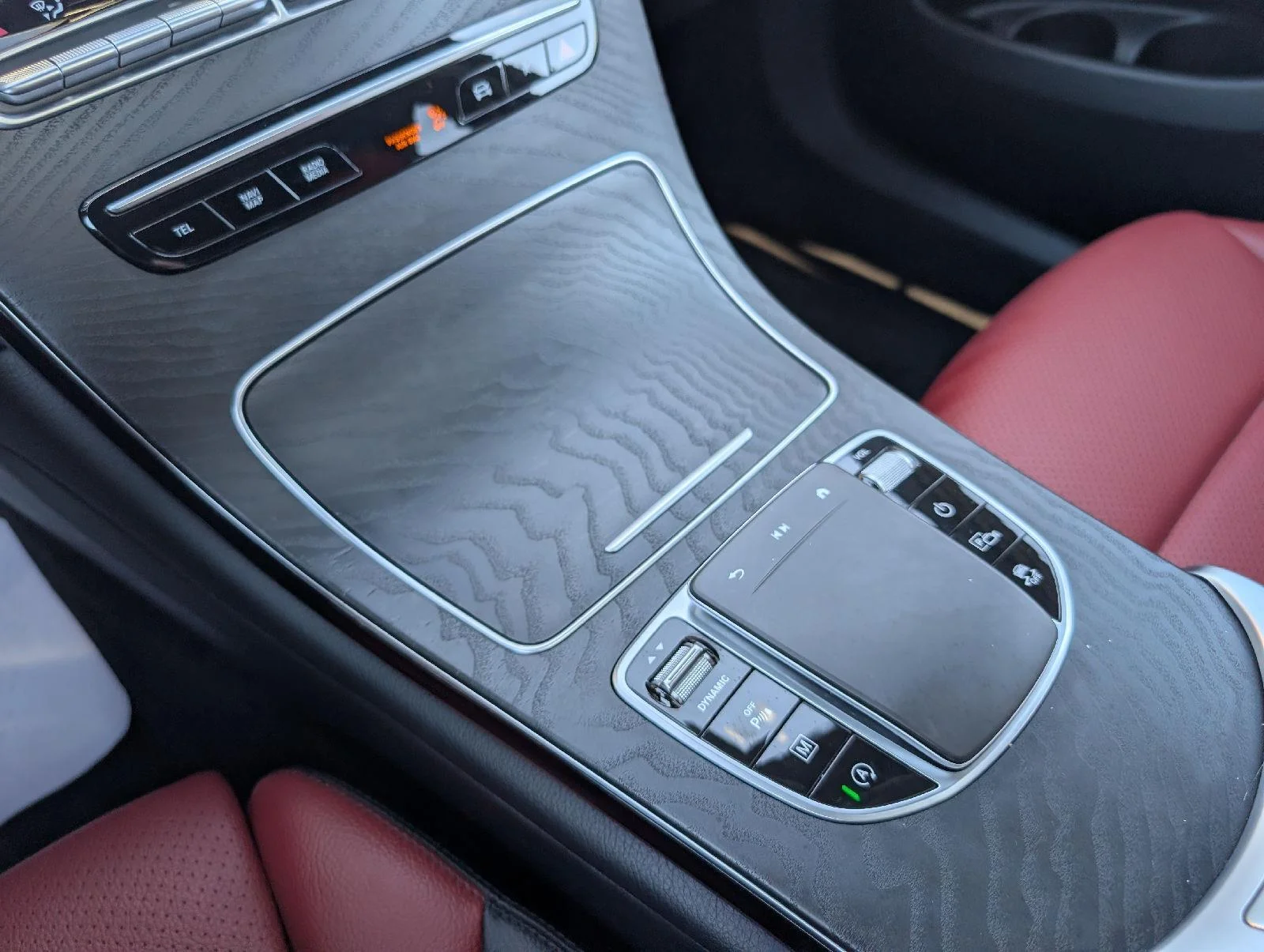 Used 2023  Mercedes-Benz GLC 300 image 17