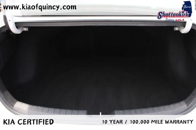 Used 2024 White Kia LXS image 15