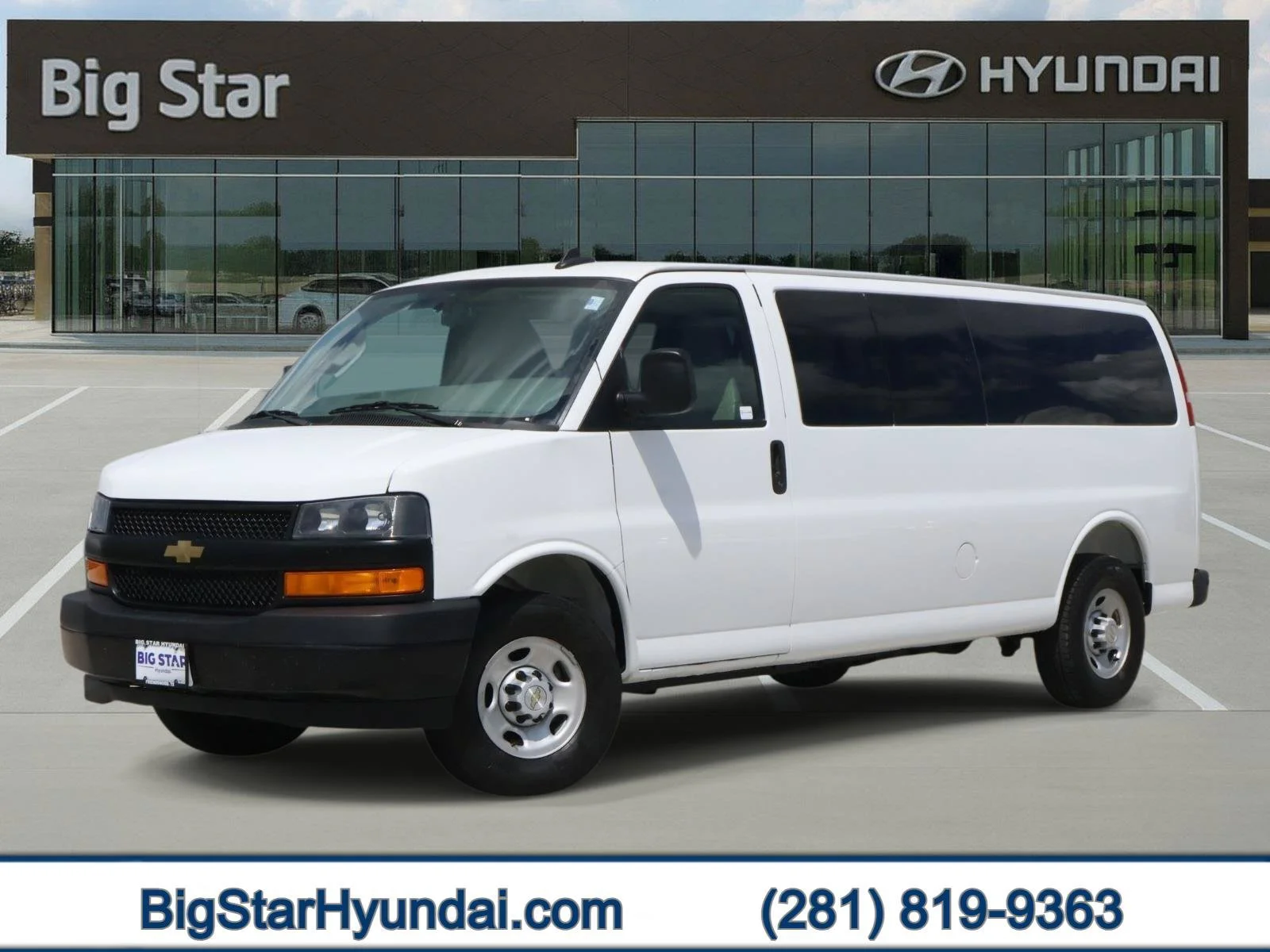 2025 Chevrolet Express Passenger