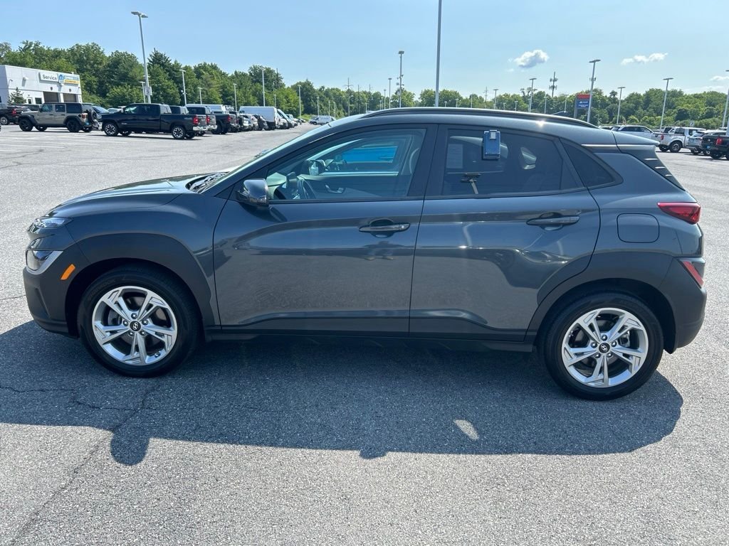 Used 2023 Gray Hyundai SEL image 7