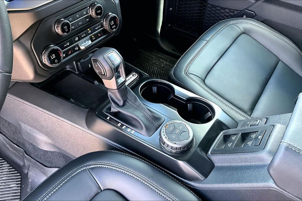 New 2026 Ford Bronco Outer Banks 4D Sport Utility