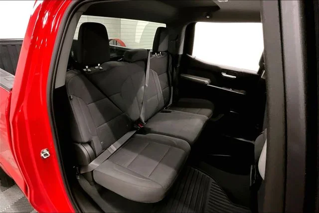 Used 2023 Cardinal Red GMC Pro image 25