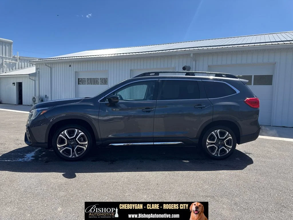 2024 Subaru Ascent Limited image 12