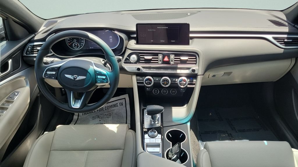 2023 GENESIS G70 Standard - Photo 10