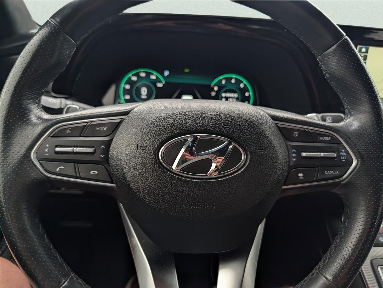 Used 2020 Lagoon Silver Hyundai Limited image 22