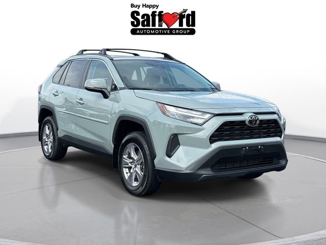 Used 2023  Toyota XLE image 10