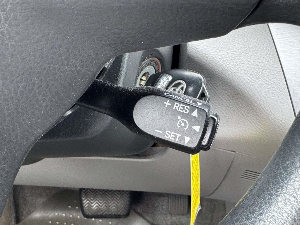 Used 2008 Blue Toyota Base image 10