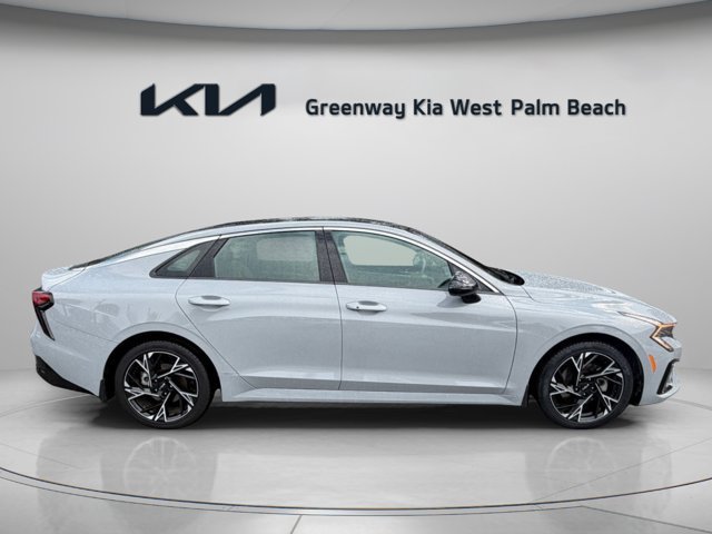 Used 2025 Gray Kia GT-Line image 8