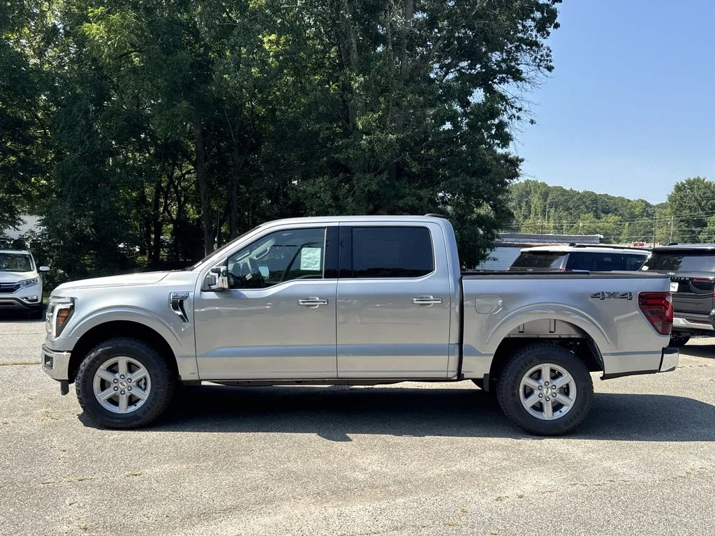 New 2026 Silver Ford Lariat image 4