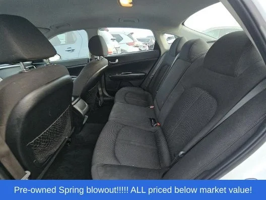 Used 2020 White Kia LX image 19