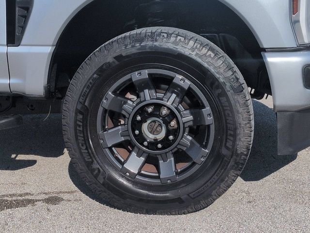 Used 2024 Silver Ford Lariat image 10