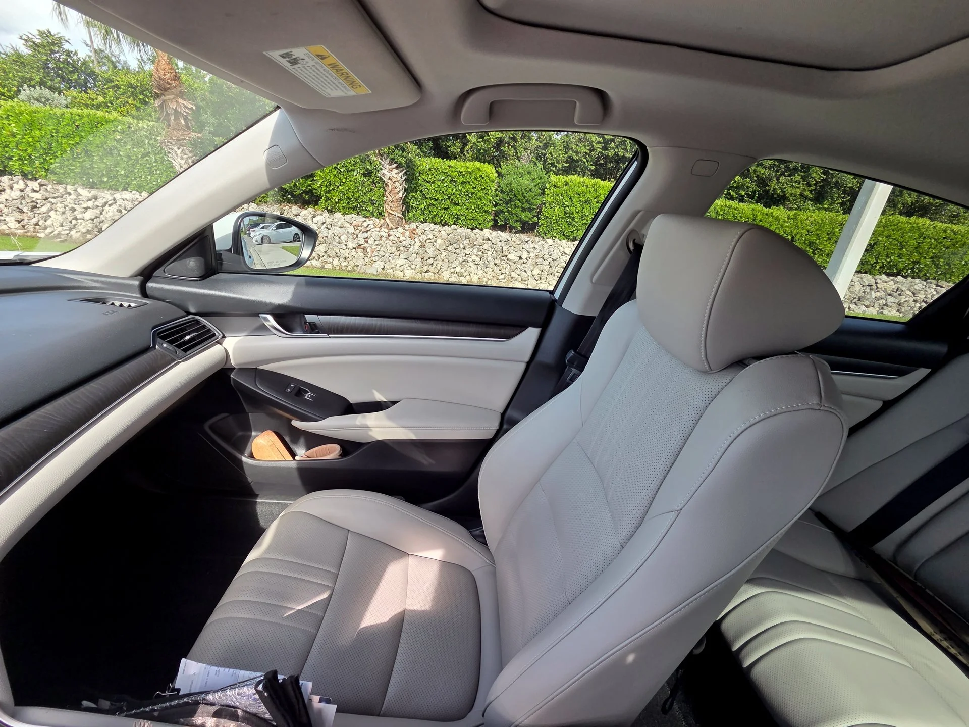 Certified Used 2021 Platinum White Pearl Honda Touring image 21