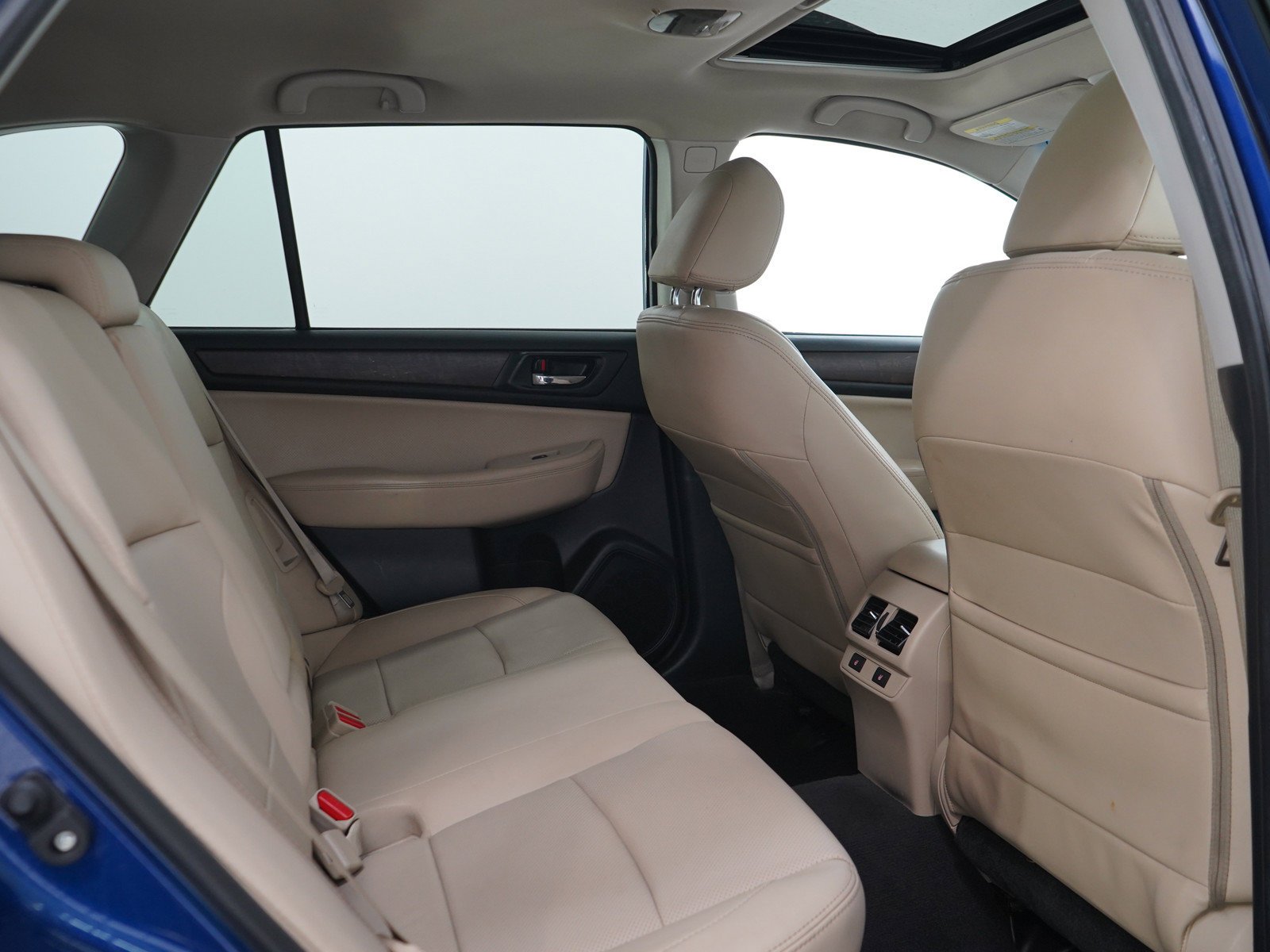 Used 2016 Lapis Blue Pearl Subaru 2.5i image 14