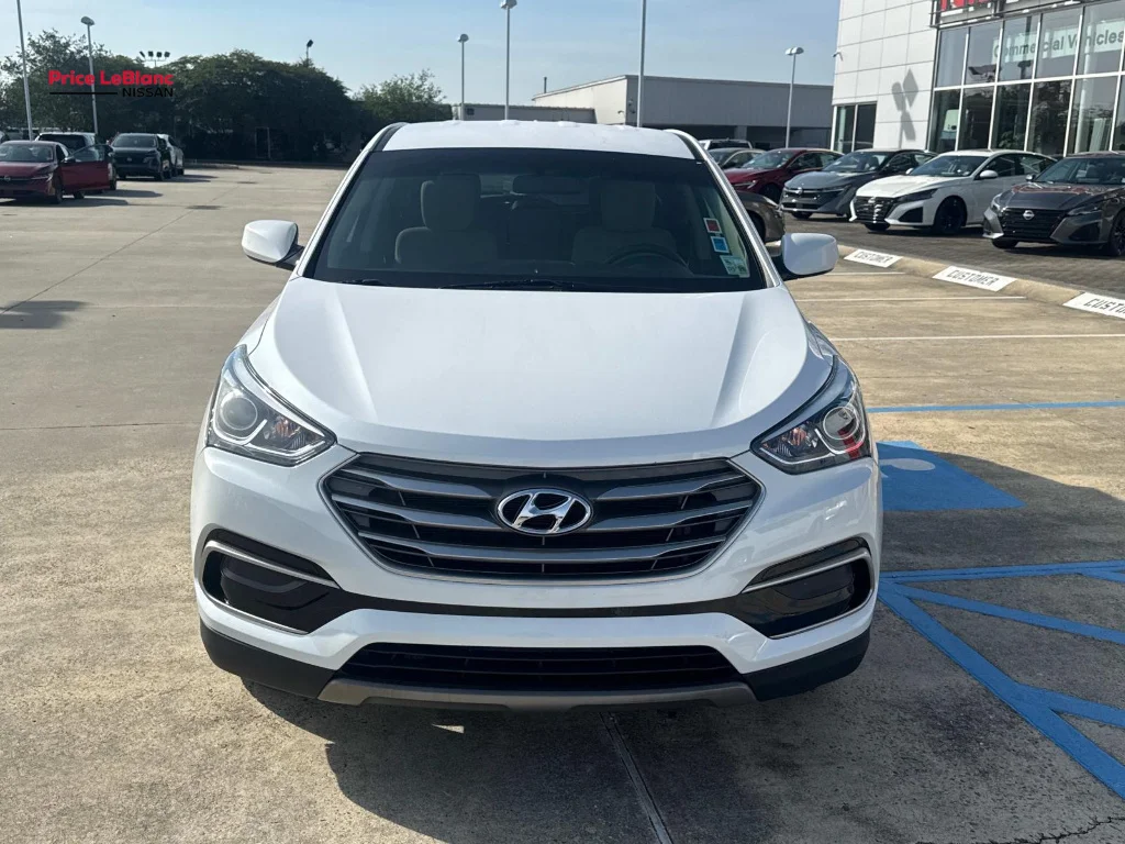 Used 2017 Hyundai Santa Fe Sport with VIN 5NMZT3LB4HH027789 for sale in Gonzales, LA