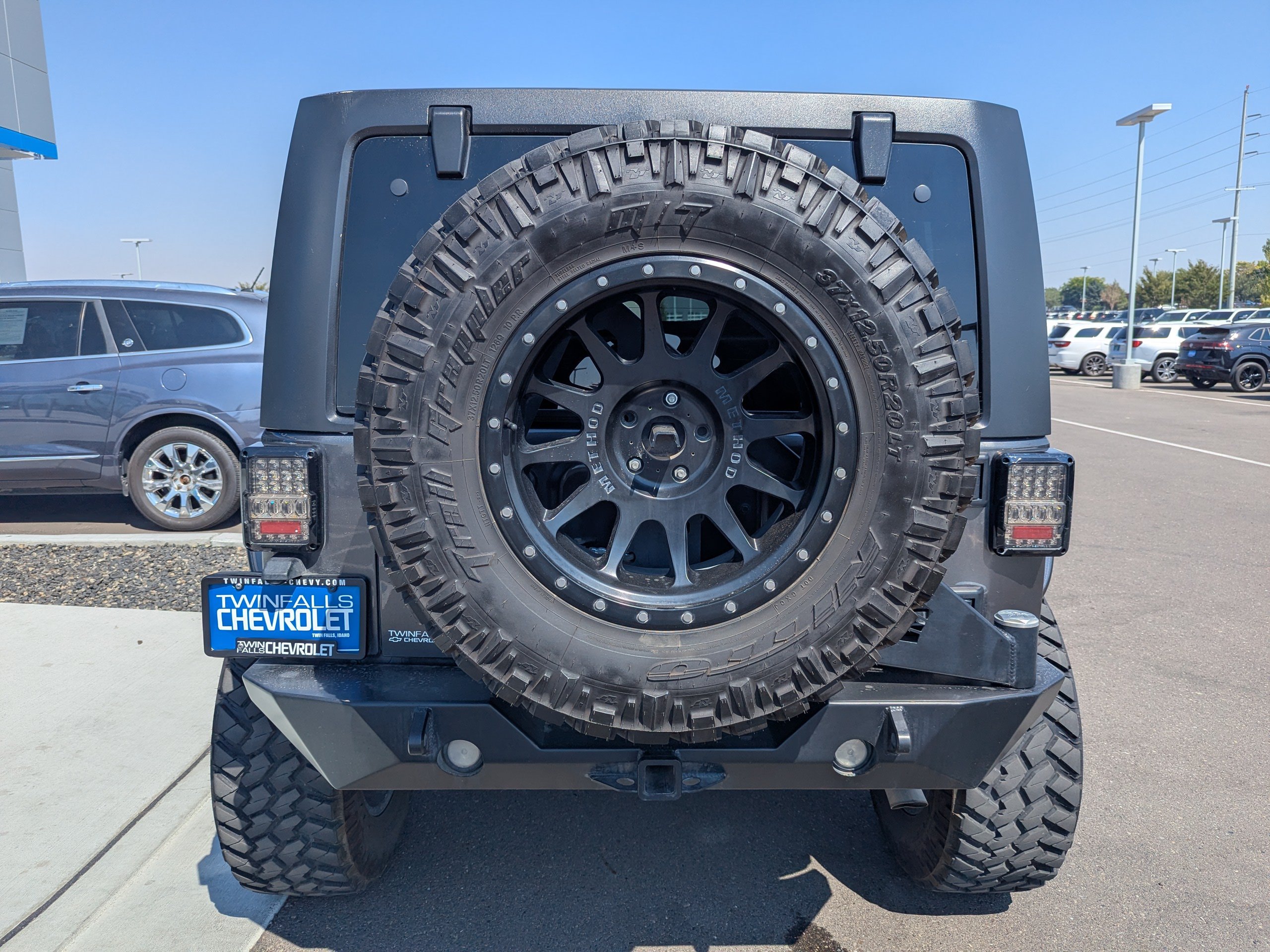 Used 2018  Jeep Rubicon image 26