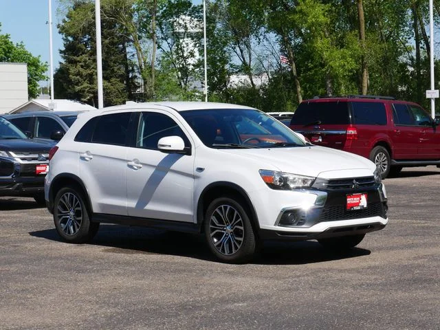 2018 Mitsubishi Outlander Sport 2.0 ES AWC CVT's photo