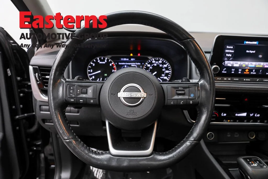 Used 2022 Black Nissan SV image 10