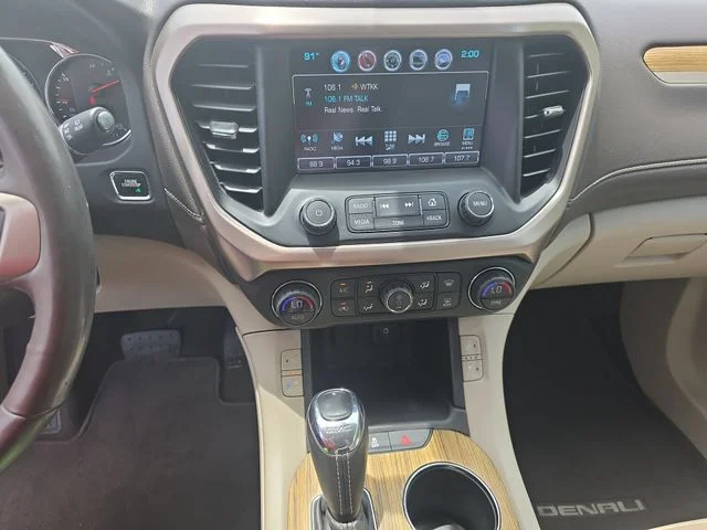 Used 2018 Red GMC Denali image 22
