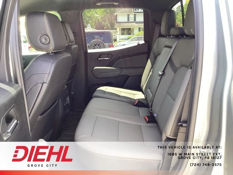 Used 2025 Gray Chevrolet ZR2 image 18