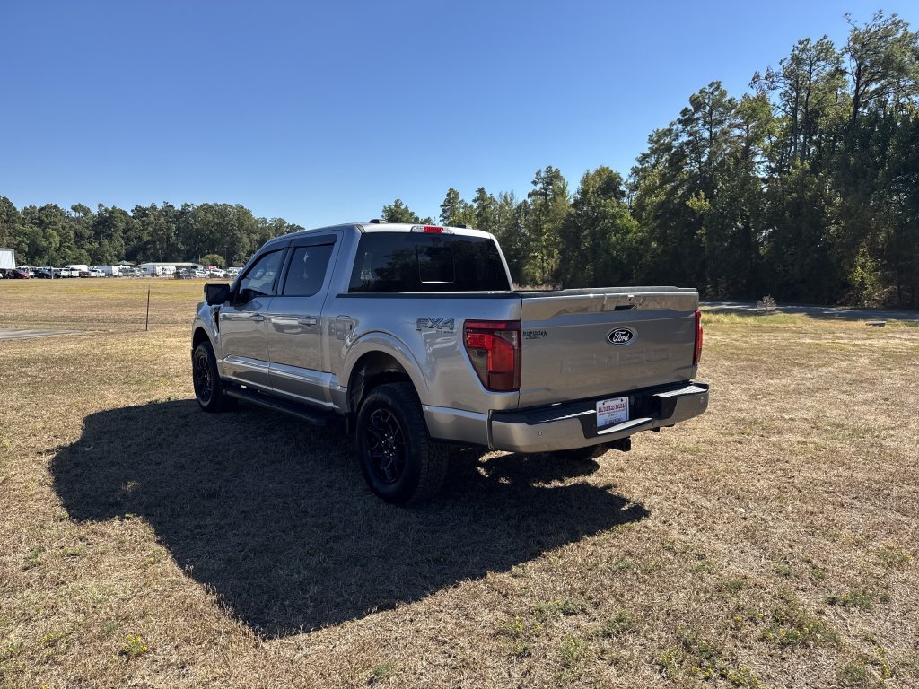 Used 2024 Silver Ford XLT image 7