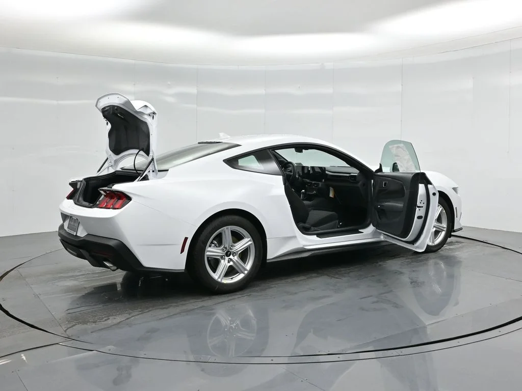 New 2026 Oxford White Ford EcoBoost image 5