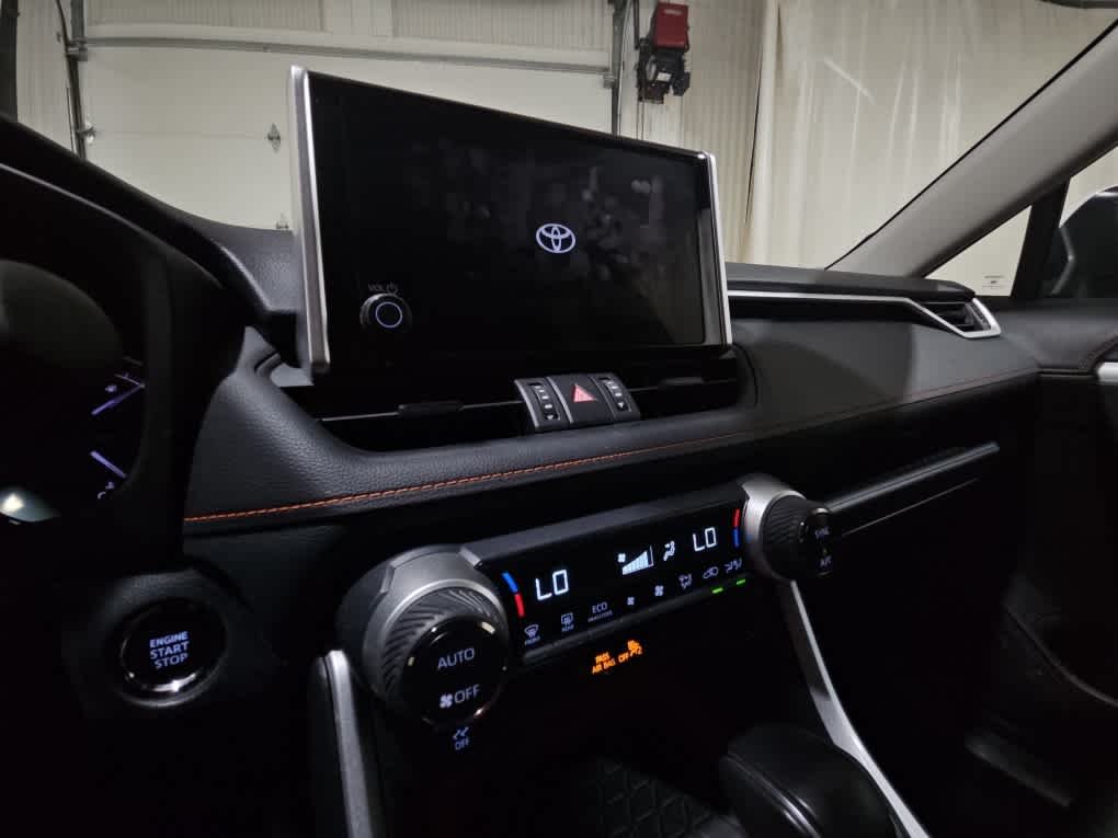 Used 2024 Ice Cap Toyota Adventure image 13