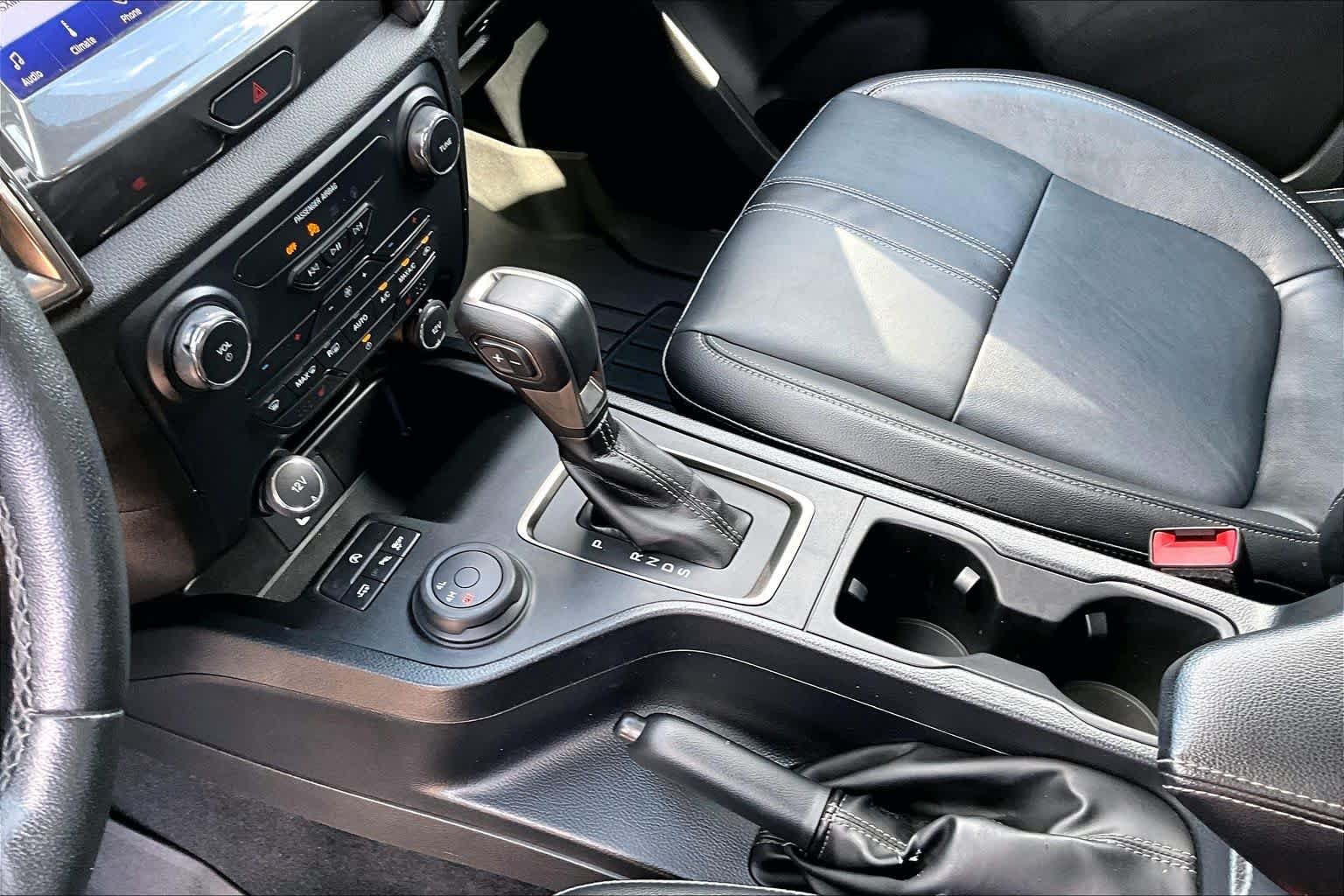 Used 2021 Carbonized Gray Metallic Ford LARIAT image 17