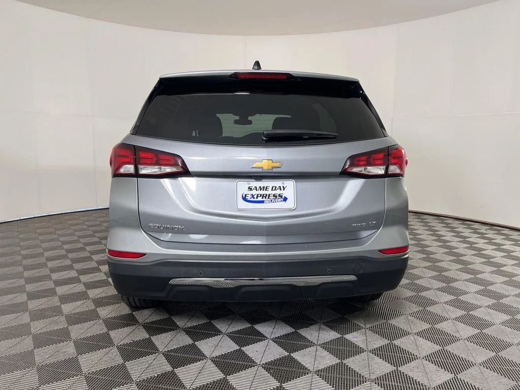 Used 2024 Sterling Gray Metallic Chevrolet LT image 28
