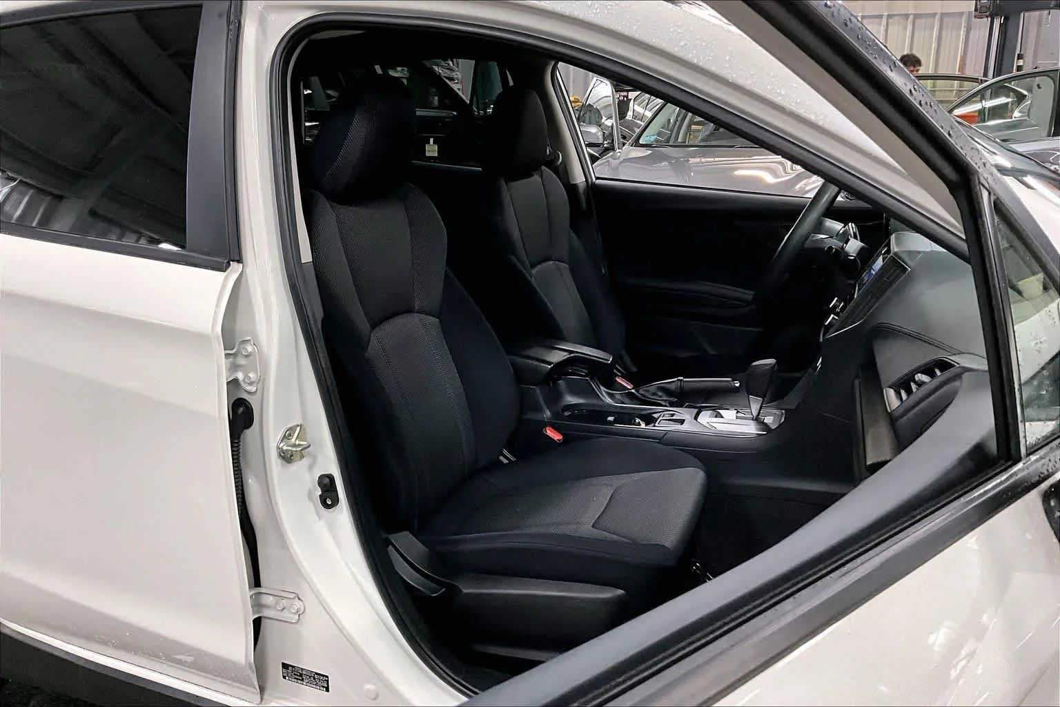 Used 2021 Crystal White Pearl Subaru  image 9