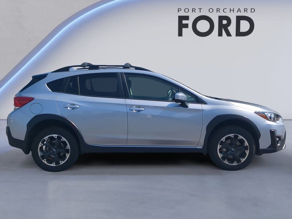 Used 2022 Silver Subaru Premium image 8