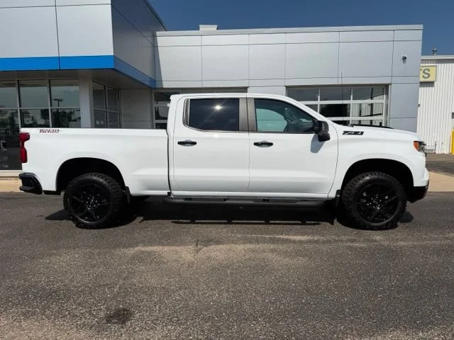 Used 2026 Summit White Chevrolet LT Trail Boss image 8