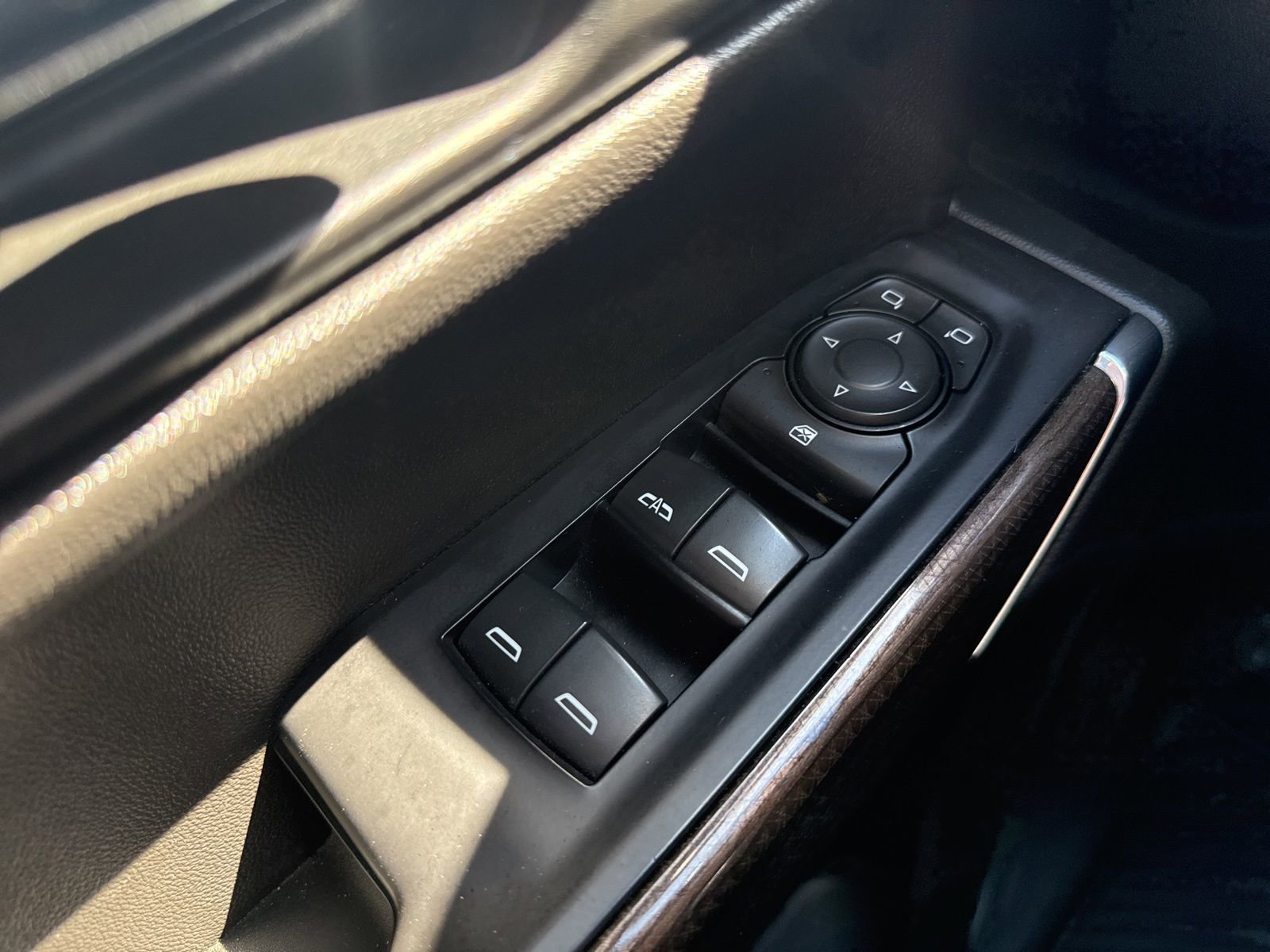 2019 Chevrolet Silverado 1500 RST - Photo 36