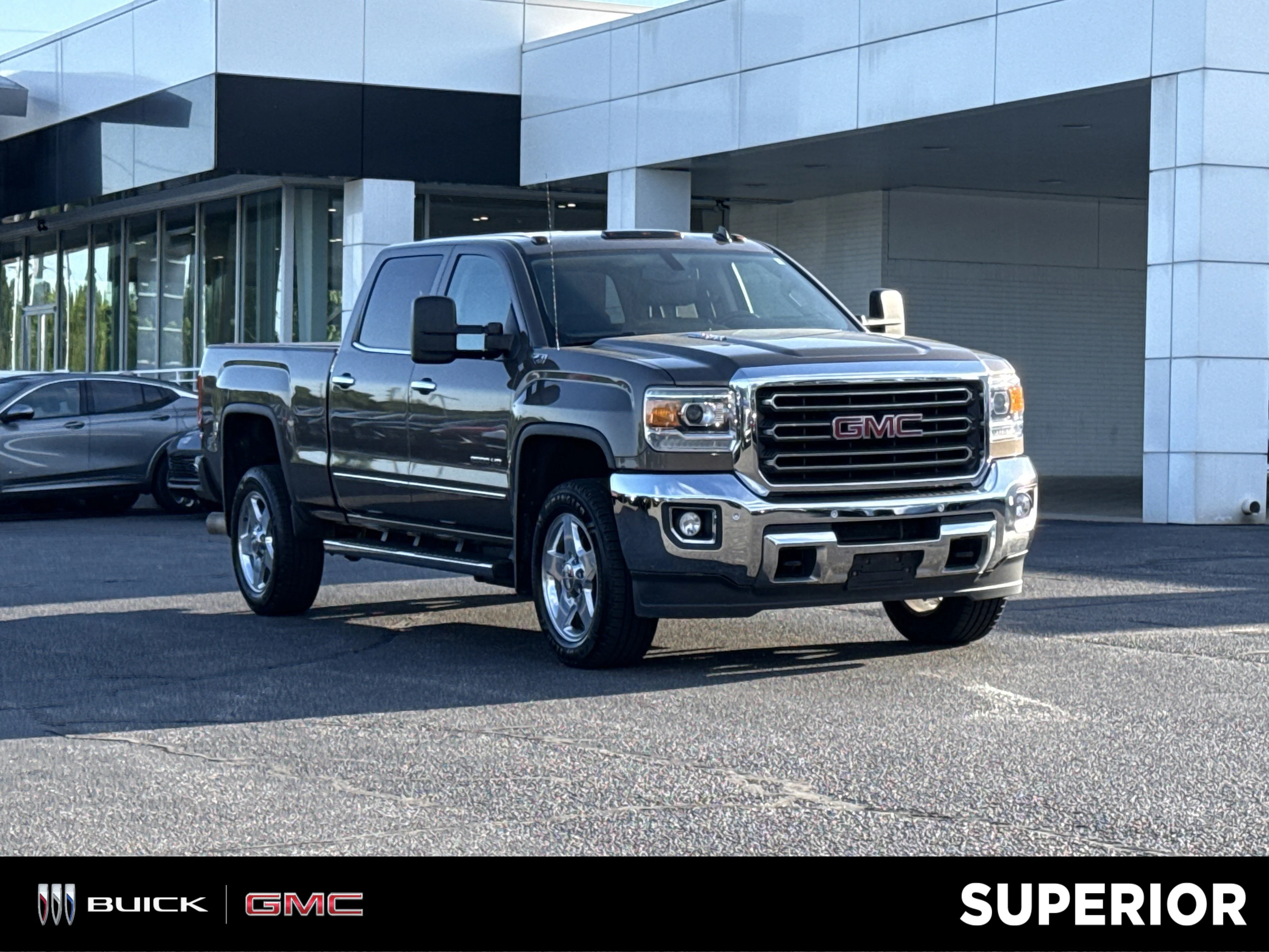 2015 GMC Sierra 4WD Crew Cab Short Box SLT's photo