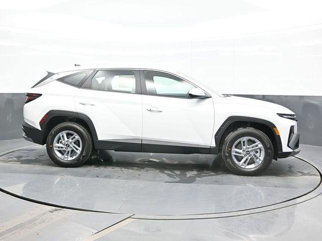New 2026 White Hyundai SE AWD image 8