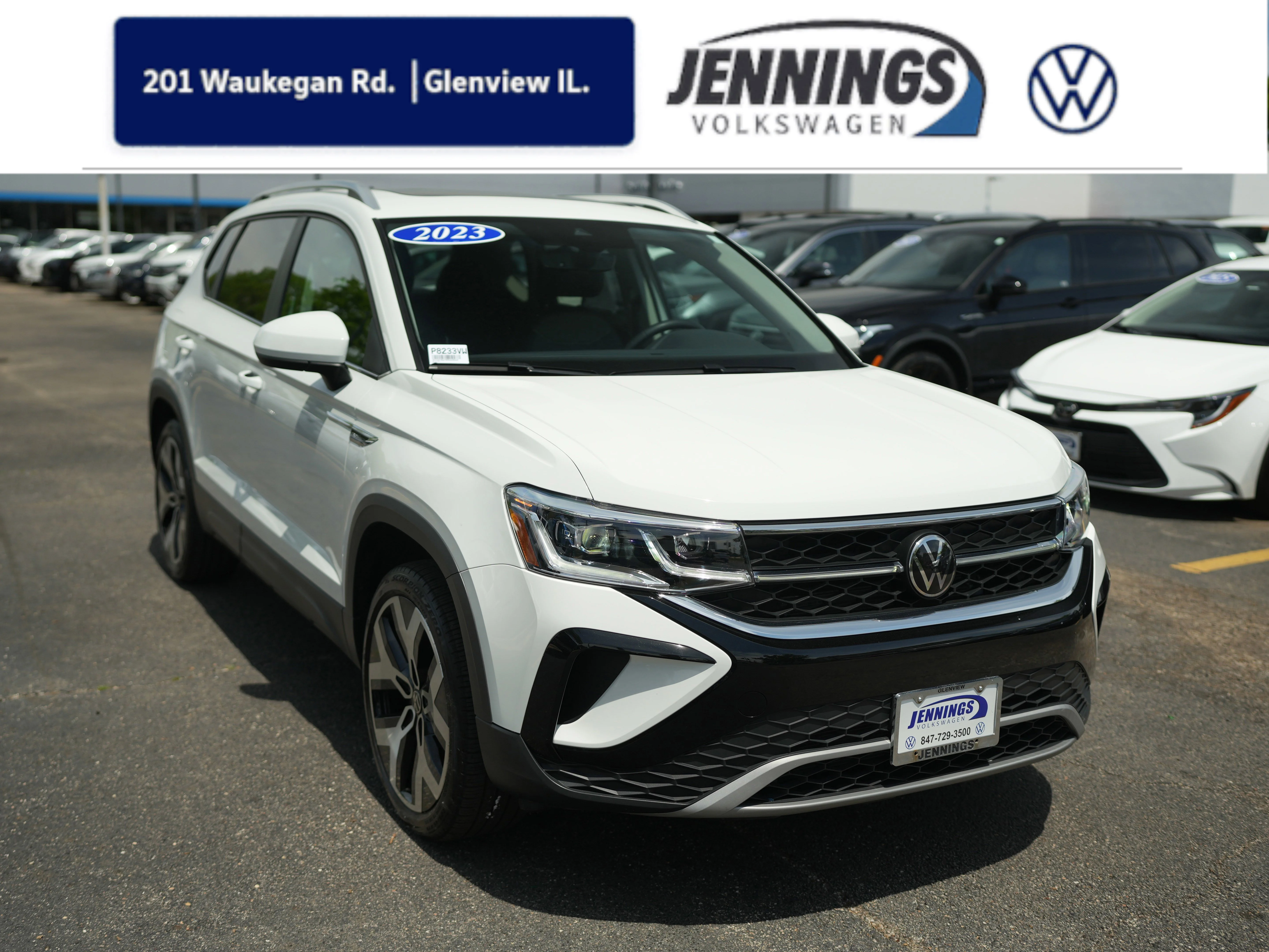 2023 Volkswagen Taos 1.5T SEL 4Motion's photo