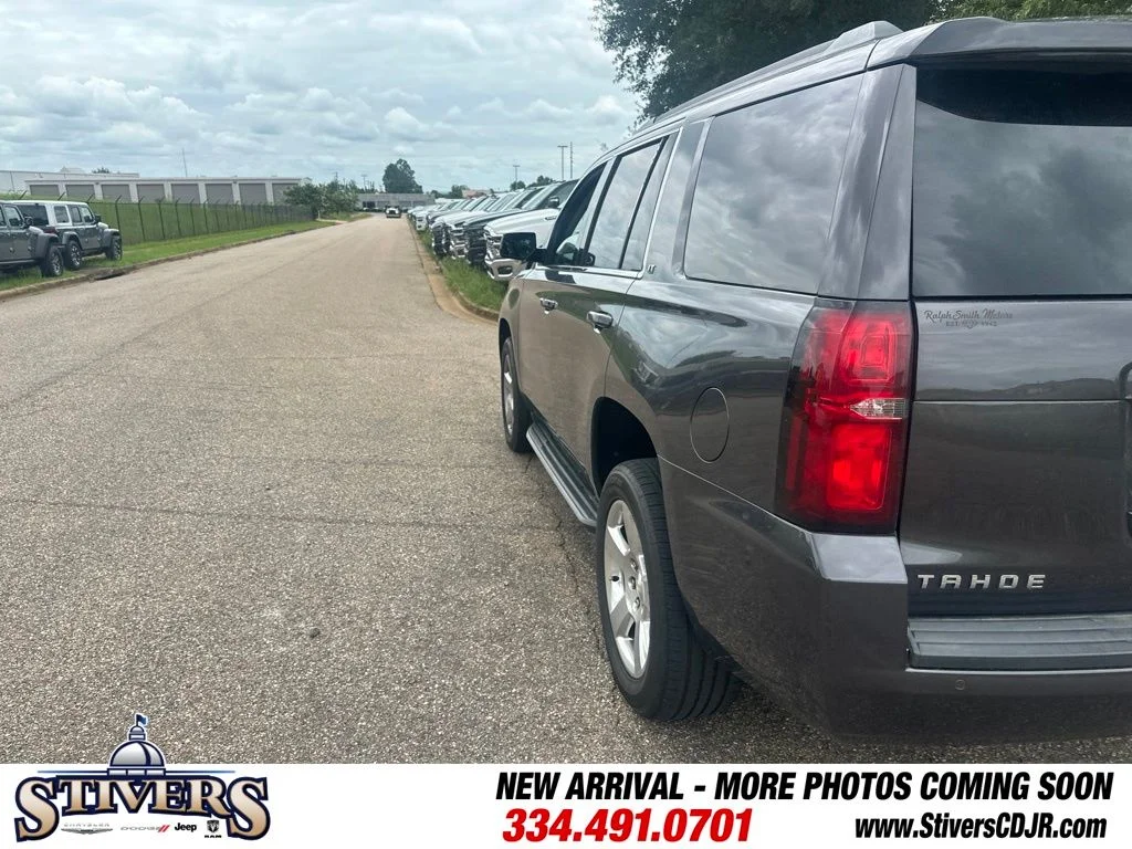 Used 2017 Gray Chevrolet LT image 7
