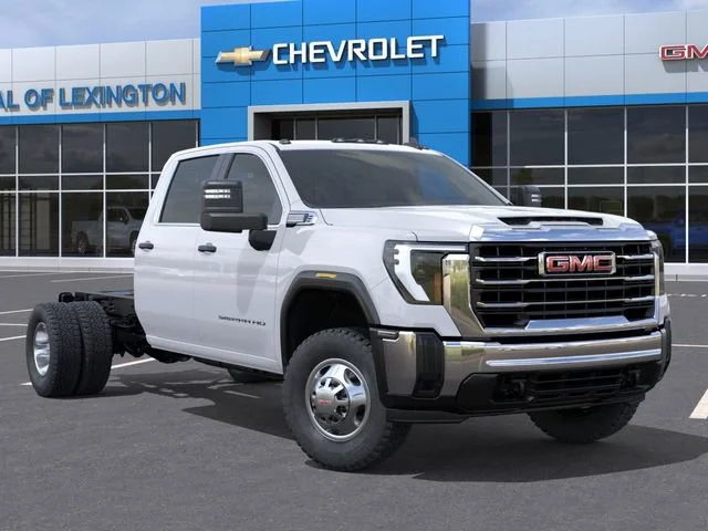 New 2026 Summit White GMC Pro image 7