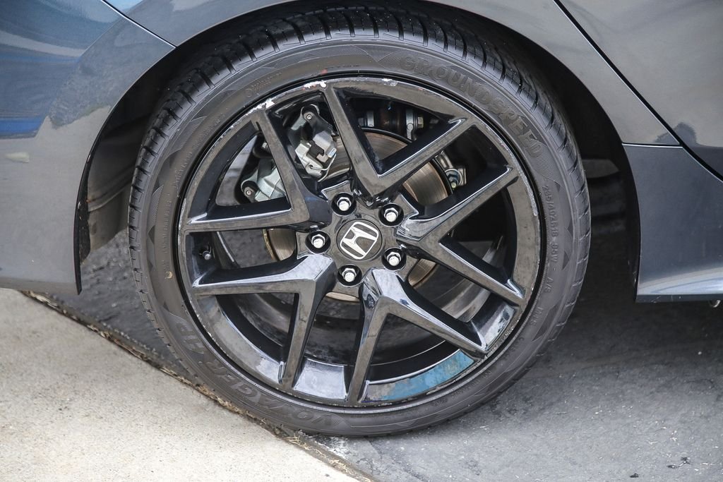 Certified Used 2025 Meteorite Gray Metallic Honda 4D SPORT image 9
