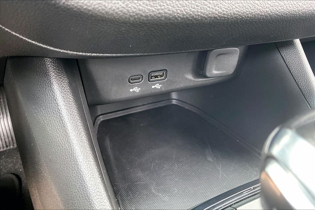 Used 2024 White Buick Sport Touring image 26