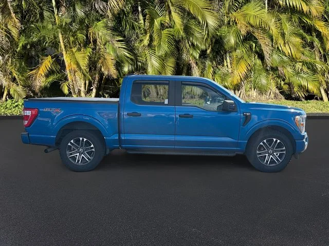 Used 2021 Blue Ford XL image 3