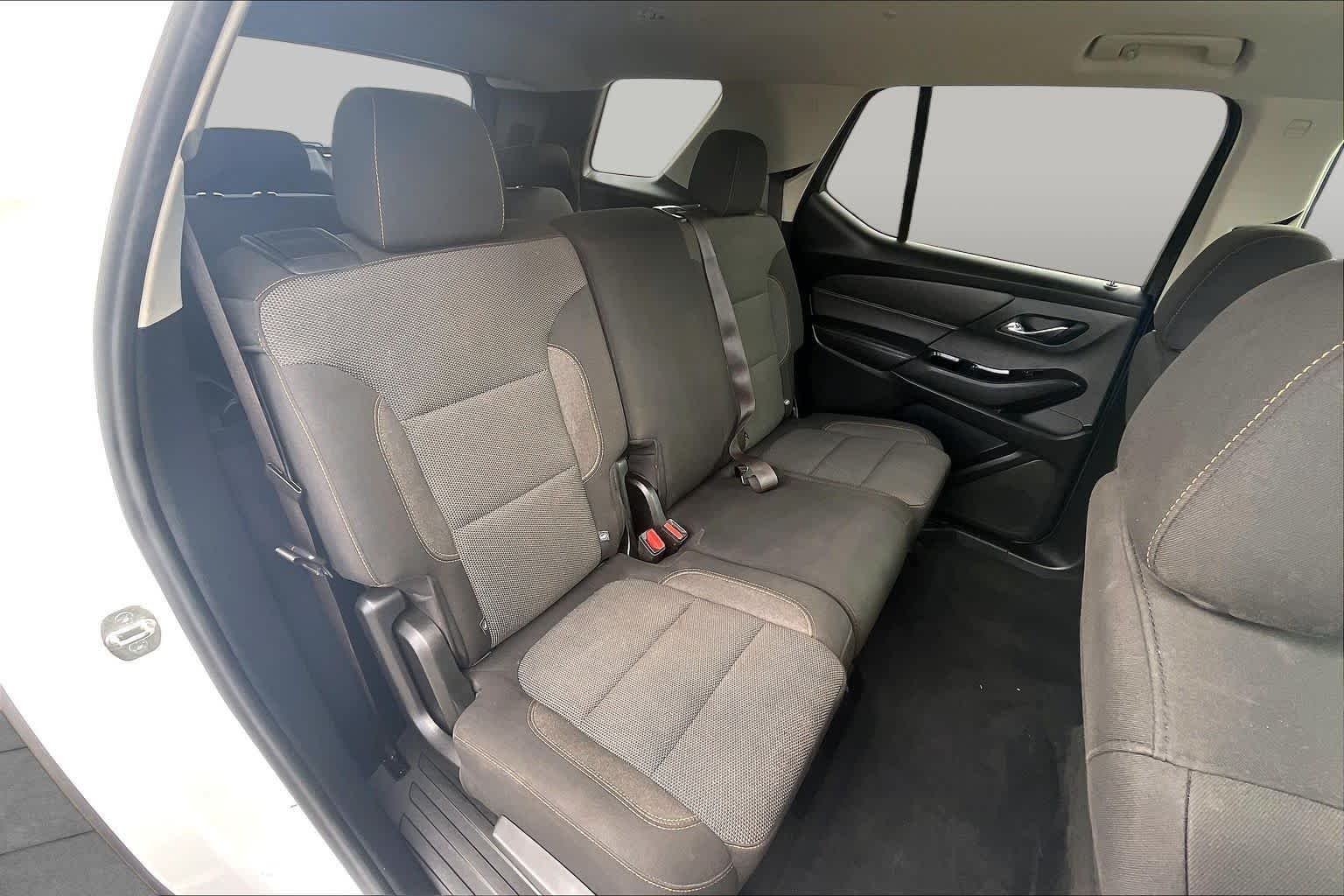Used 2020 Summit White Chevrolet LS image 19
