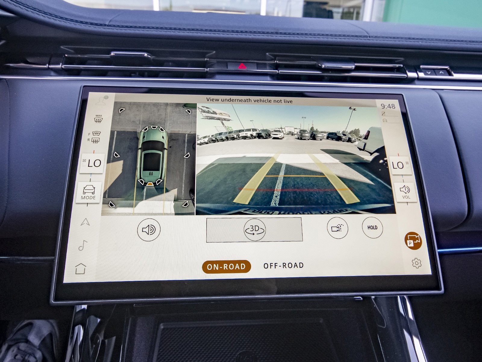 New 2026 Borasco Grey Land Rover SE image 14