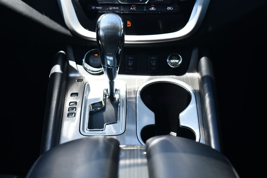 Used 2016 Magnetic Black Nissan SL image 20