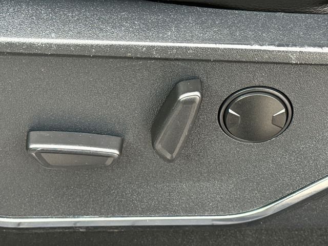 Used 2024 Black Ford Lariat image 22