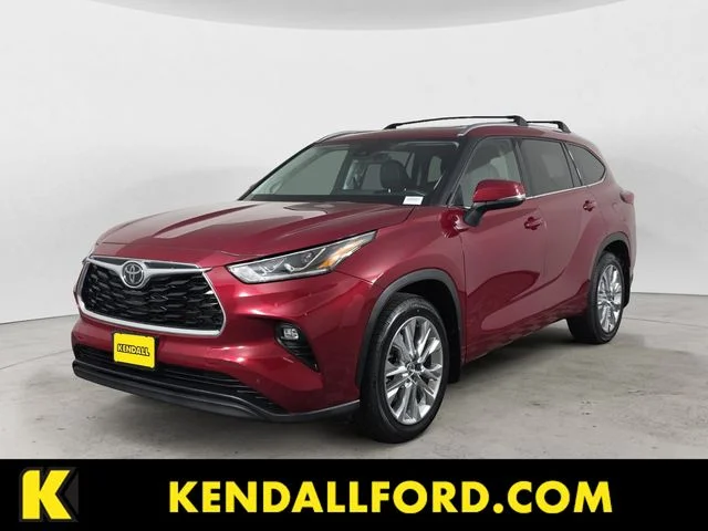 2023 Toyota Highlander Limited AWD's photo