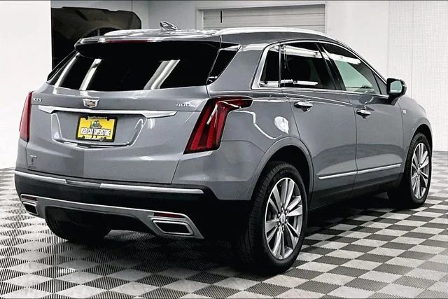 Used 2022 Satin Steel Metallic Cadillac Premium Luxury image 13
