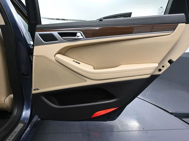 2015 Hyundai Genesis Base - Photo 43