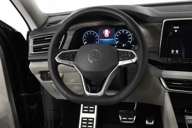 2025 Volkswagen Atlas SEL Premium R-Line - Photo 6