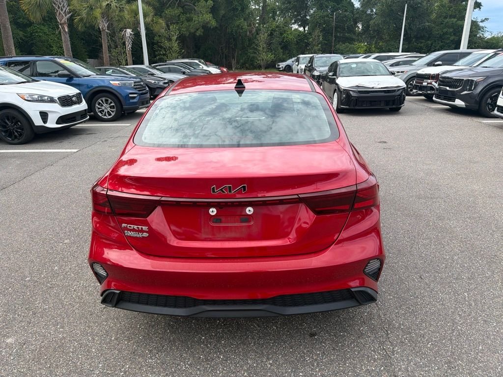 Certified Used 2023 Red Kia LXS image 6