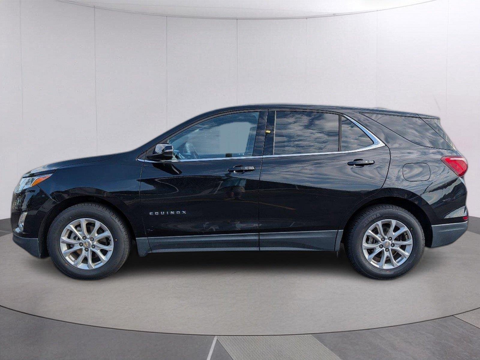 Used 2019 MOSAIC BLACK METALLIC Chevrolet LT image 2
